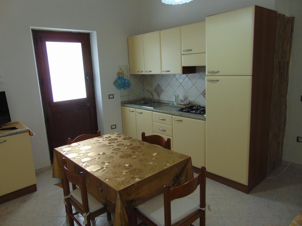 Appartamenti Budoni Exterior foto