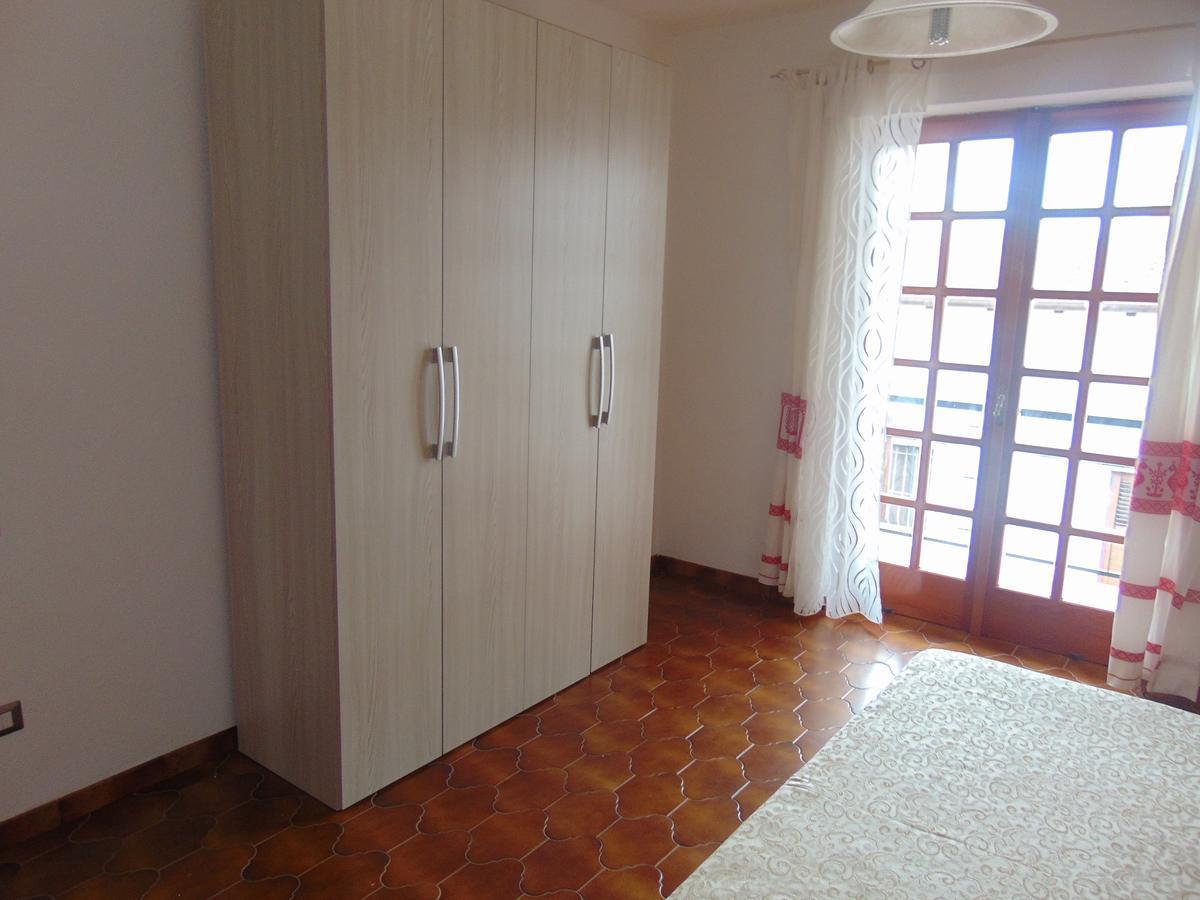 Appartamenti Budoni Exterior foto